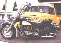 Custom Shovelhead looks like a classic Panhead